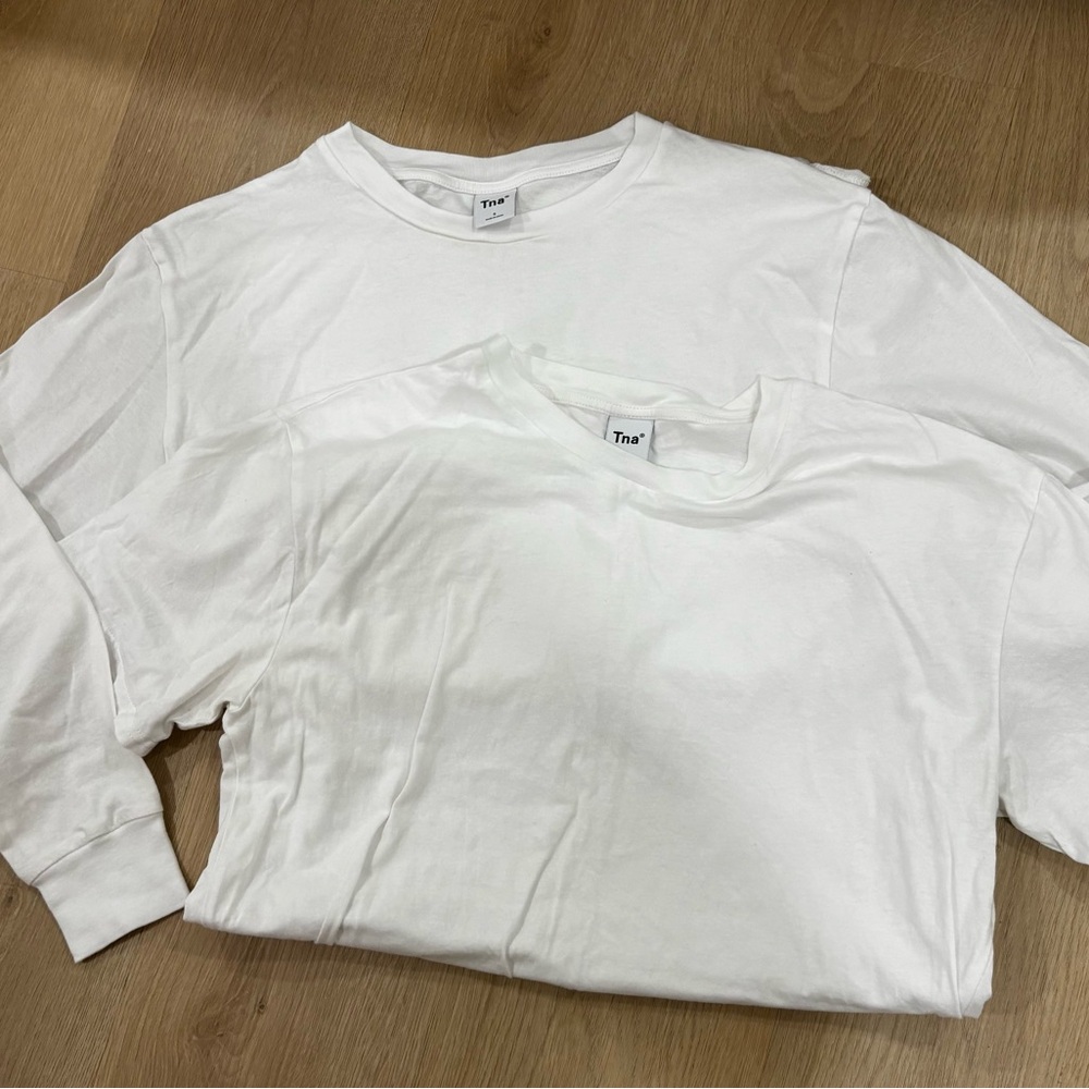 SOLD 2 Nwot Aritzia tna white tee T shirt long short sleeve tops size small xs